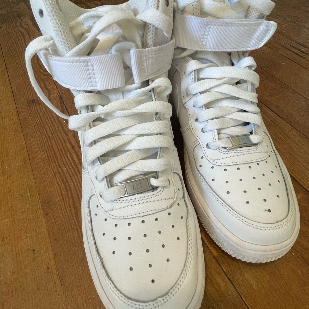 Nike Air Force 1 High Tops - Picture 5 of 11